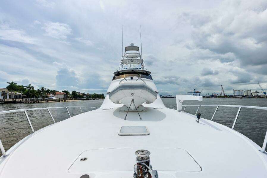 2006 Viking 68 Enclosed Bridge