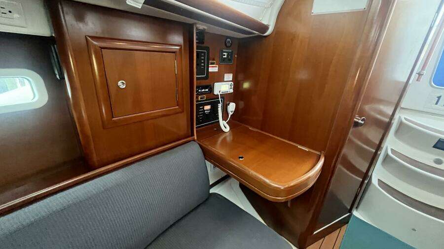 Last Penny 32ft Beneteau Yacht For Sale