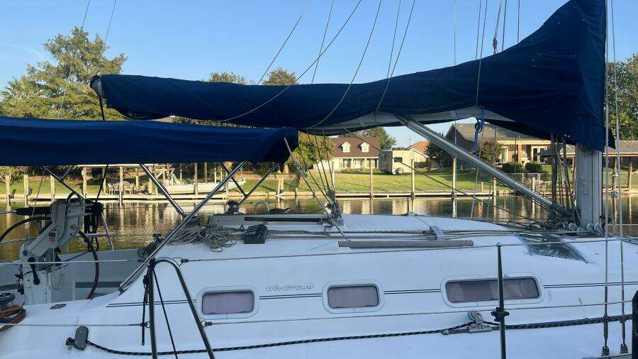 Last Penny 32ft Beneteau Yacht For Sale