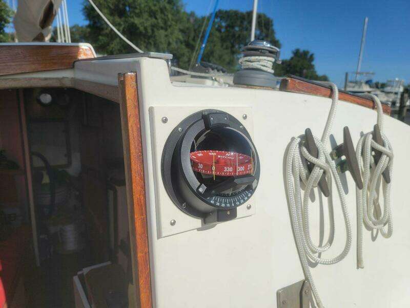 Coot 21ft Classic Yacht For Sale