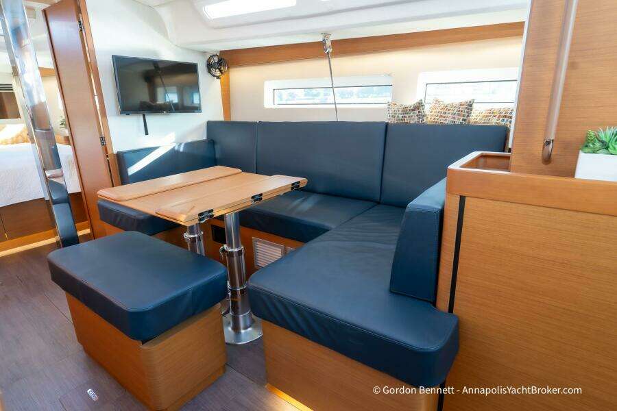 Boat Tox 44ft Jeanneau Yacht For Sale