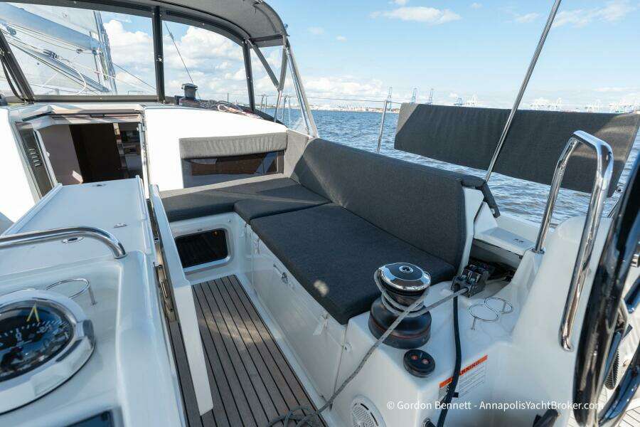 Boat Tox 44ft Jeanneau Yacht For Sale