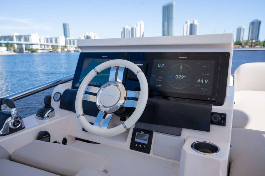 50ft Azimut Yacht For Sale