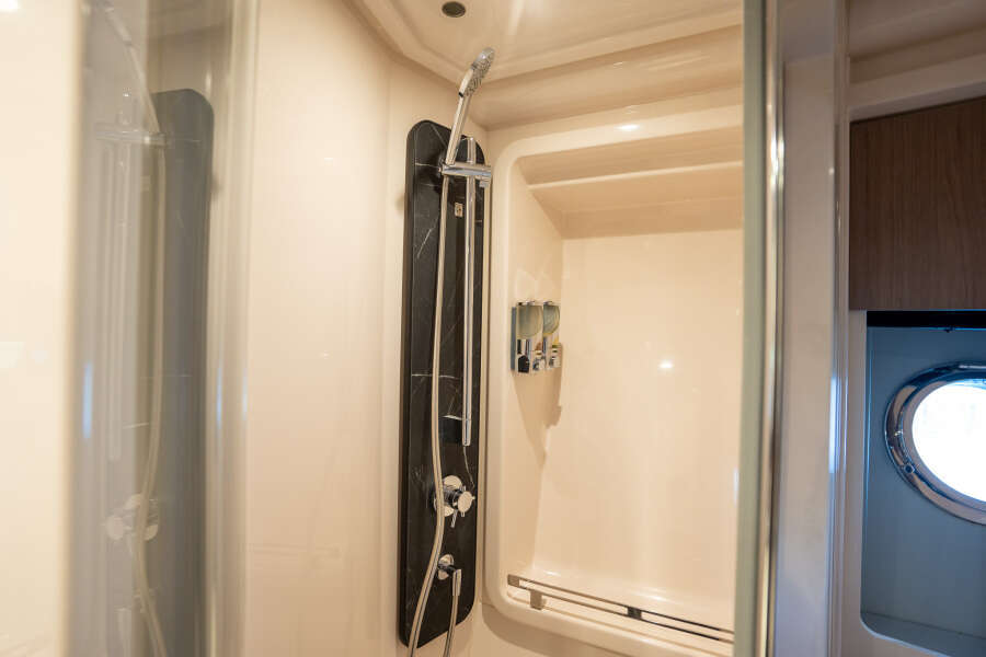 50ft Azimut Yacht For Sale