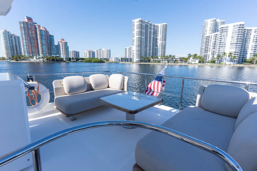 50ft Azimut Yacht For Sale