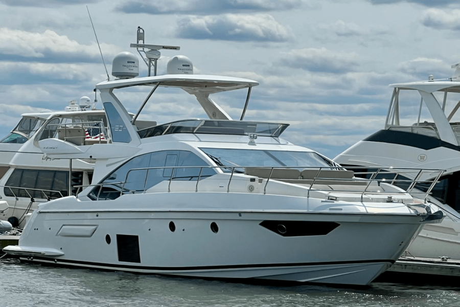 50ft Azimut Yacht For Sale