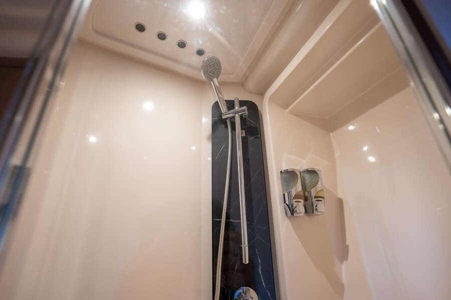 50ft Azimut Yacht For Sale