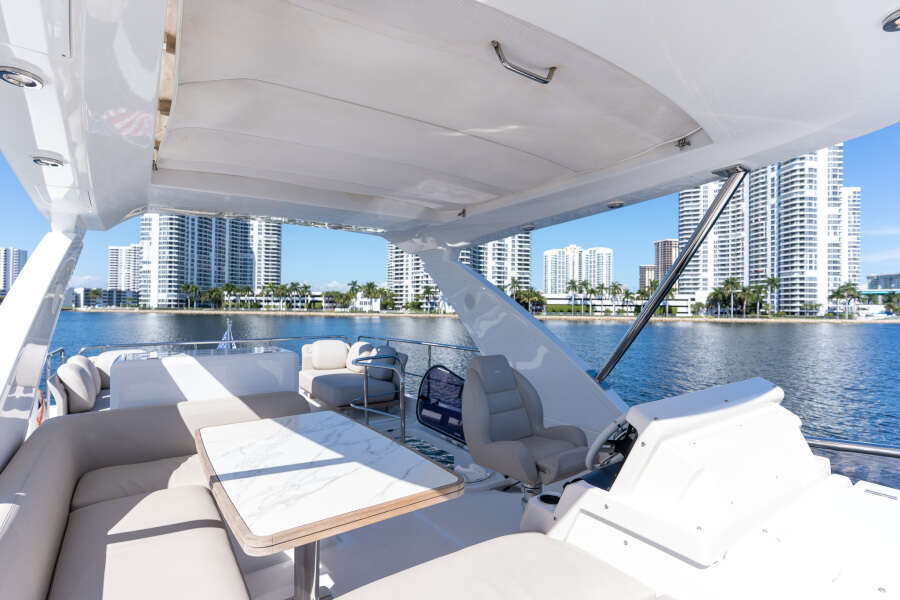 50ft Azimut Yacht For Sale