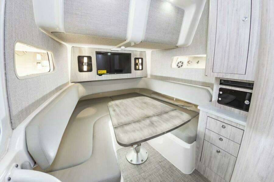 44b87a6b 1279 415e A382 Ee44c5af63a2