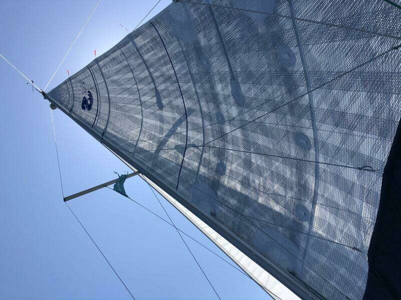 Chocolatero 33ft Beneteau Yacht For Sale