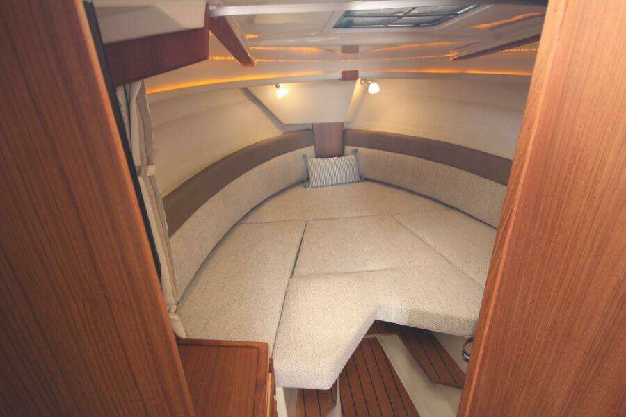 Peanut 27ft Ranger Tugs Yacht For Sale