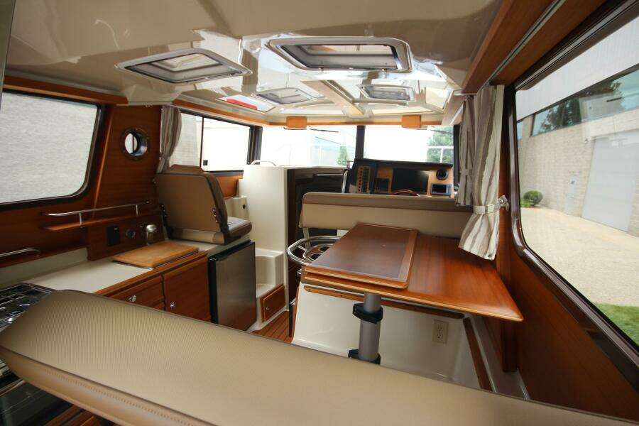 Peanut 27ft Ranger Tugs Yacht For Sale