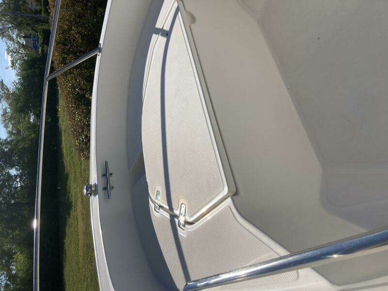 13ft Boston Whaler Yacht For Sale