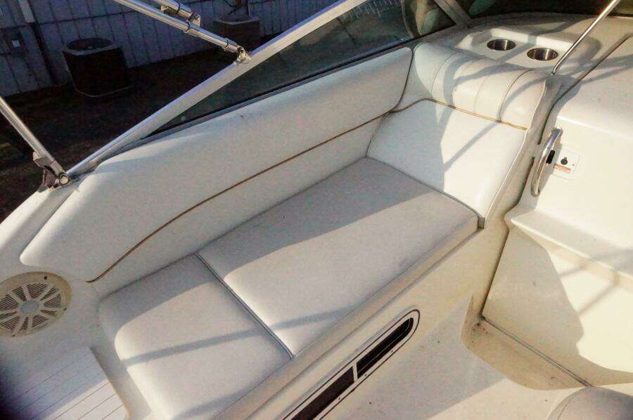 25ft Sea Ray Yacht For Sale