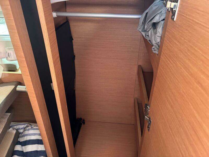 La Paloma 44ft Jeanneau Yacht For Sale