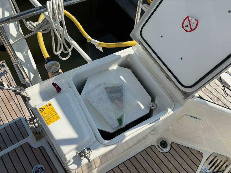 La Paloma 44ft Jeanneau Yacht For Sale