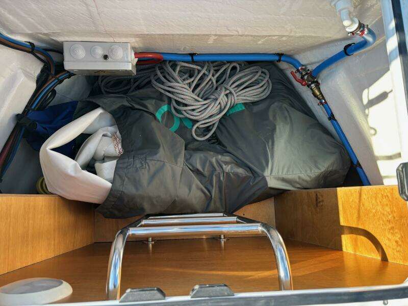 La Paloma 44ft Jeanneau Yacht For Sale