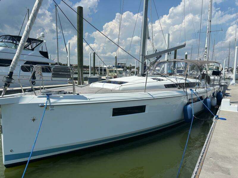 La Paloma 44ft Jeanneau Yacht For Sale