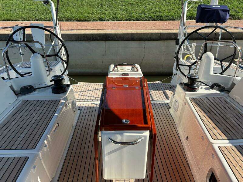 La Paloma 44ft Jeanneau Yacht For Sale