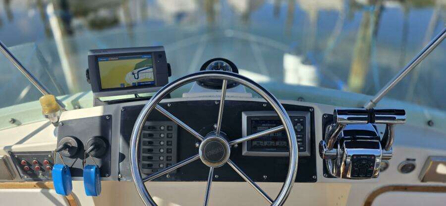 SoulShine 28ft Bertram Yacht For Sale