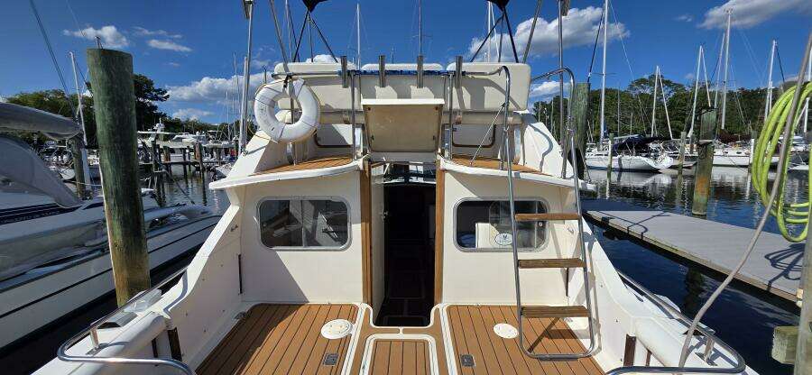 SoulShine 28ft Bertram Yacht For Sale