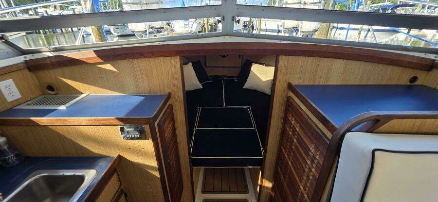 SoulShine 28ft Bertram Yacht For Sale