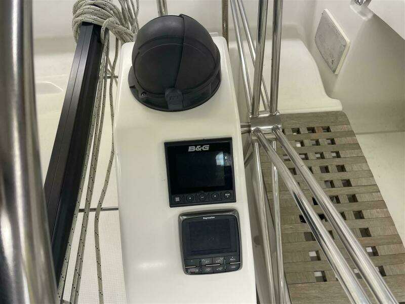 Flyswatter 40ft Beneteau Yacht For Sale