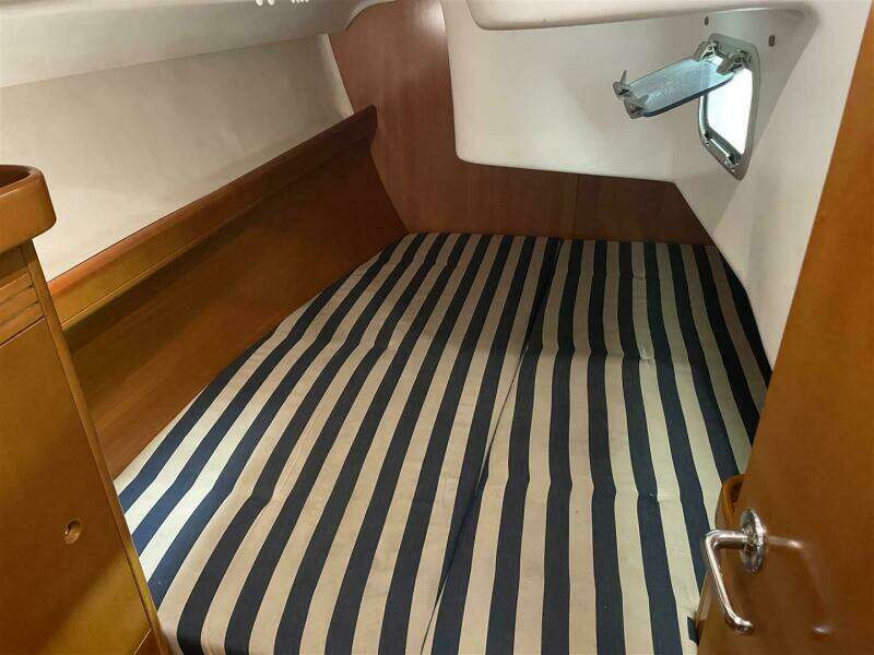 Flyswatter 40ft Beneteau Yacht For Sale