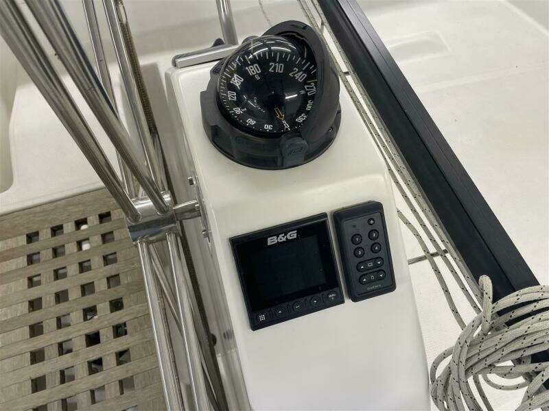 Flyswatter 40ft Beneteau Yacht For Sale