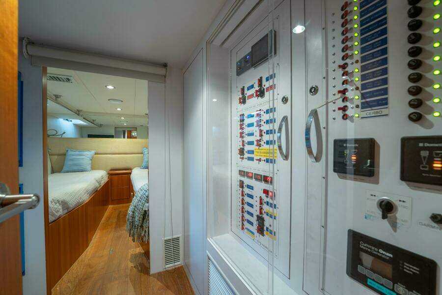 Vitality 60ft Horizon Yacht For Sale