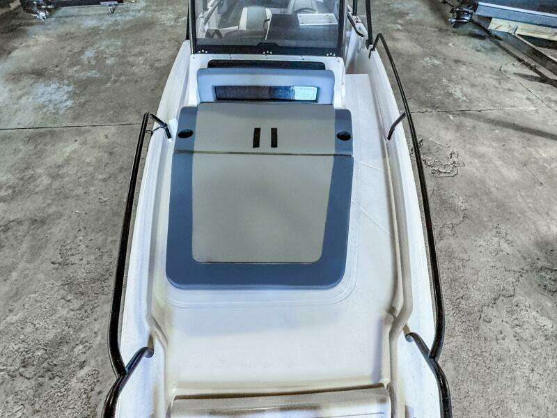 25ft Axopar Yacht For Sale