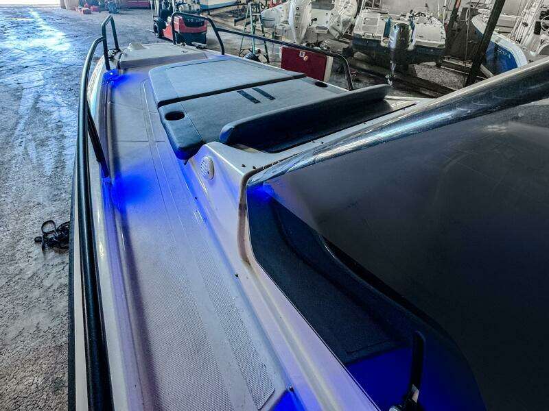 25ft Axopar Yacht For Sale