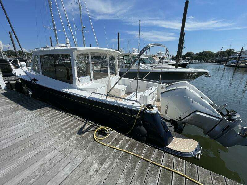 Eagle III 35ft MJM Yacht For Sale