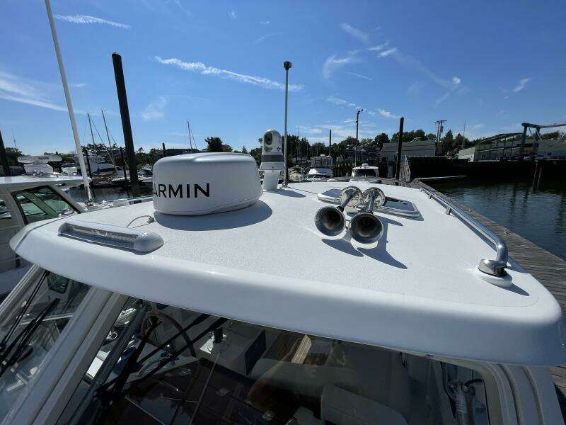 Eagle III 35ft MJM Yacht For Sale
