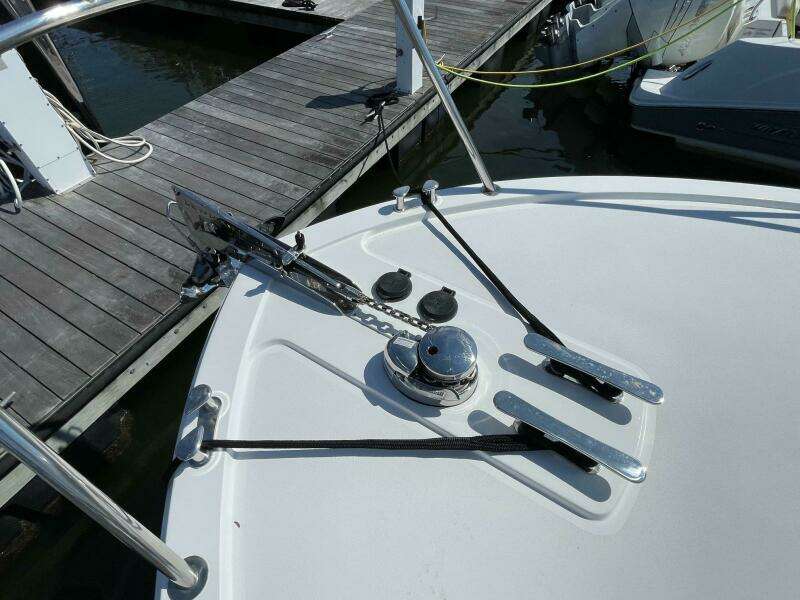 Eagle III 35ft MJM Yacht For Sale