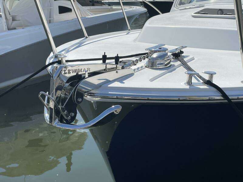 Eagle III 35ft MJM Yacht For Sale