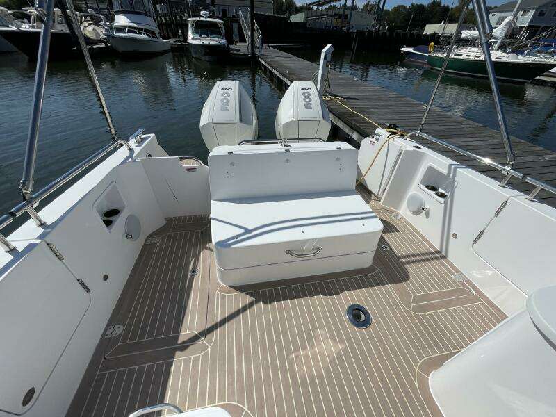 Eagle III 35ft MJM Yacht For Sale