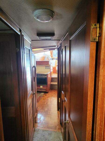 Dirty Hooker 46ft Viking Yacht For Sale