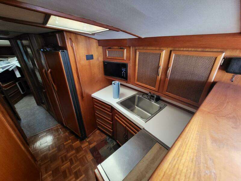 Dirty Hooker 46ft Viking Yacht For Sale