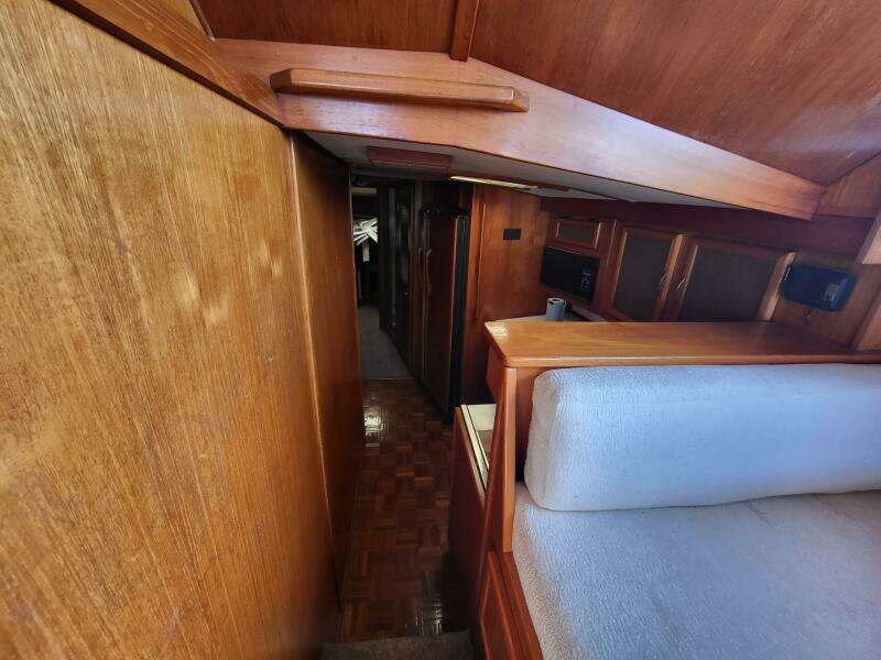 Dirty Hooker 46ft Viking Yacht For Sale