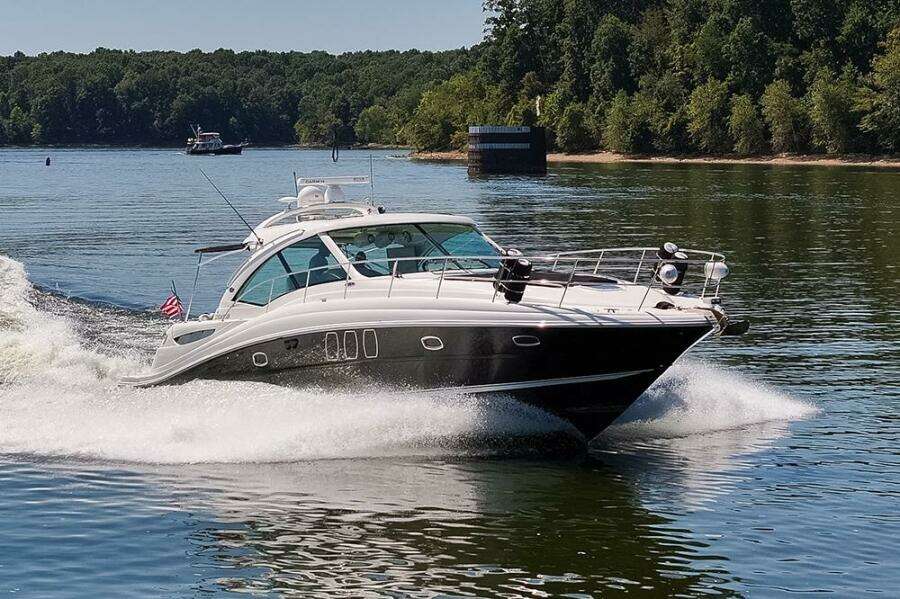 Stbd bow profile
