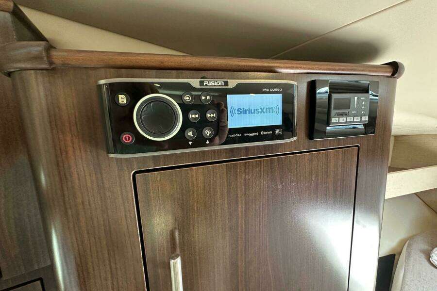 TRANSPARENCY 36ft Regal Yacht For Sale