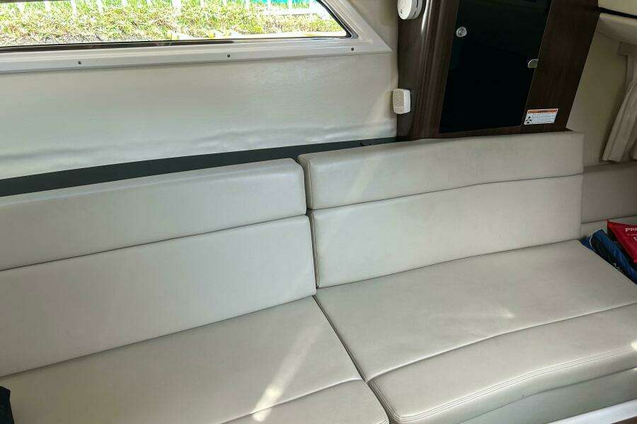 TRANSPARENCY 36ft Regal Yacht For Sale