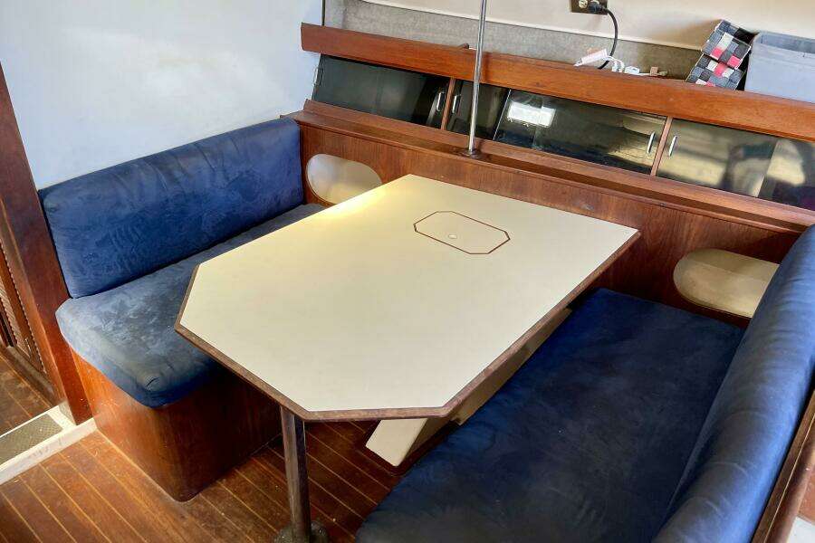 34ft Hunter Yacht For Sale