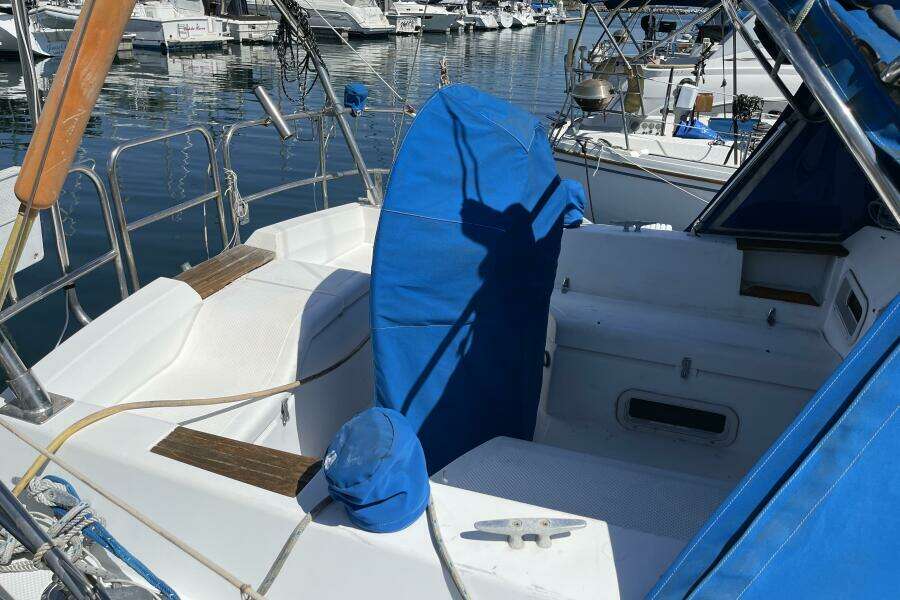 34ft Hunter Yacht For Sale