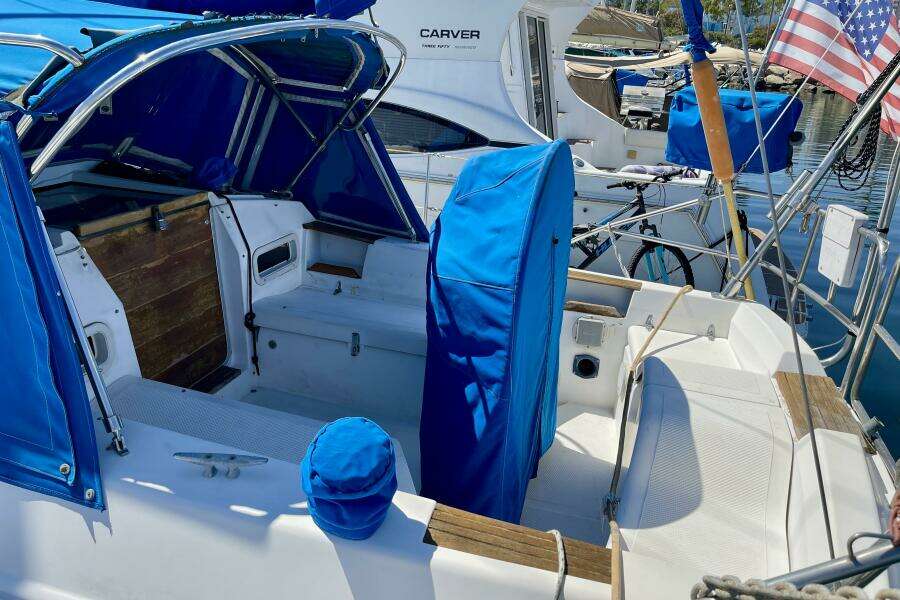 34ft Hunter Yacht For Sale