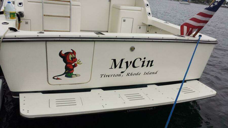 35ft Luhrs Yacht For Sale