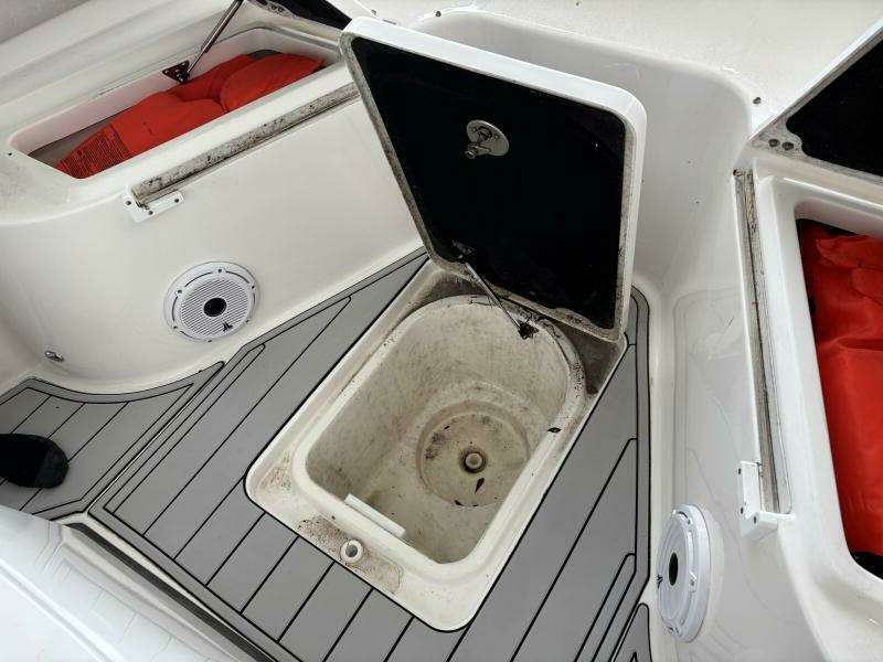 29ft Sea Fox Yacht For Sale