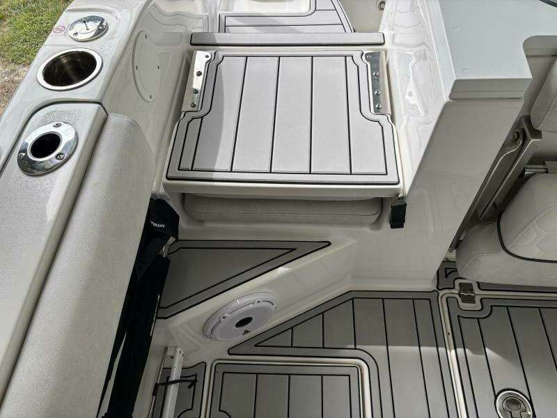 29ft Sea Fox Yacht For Sale