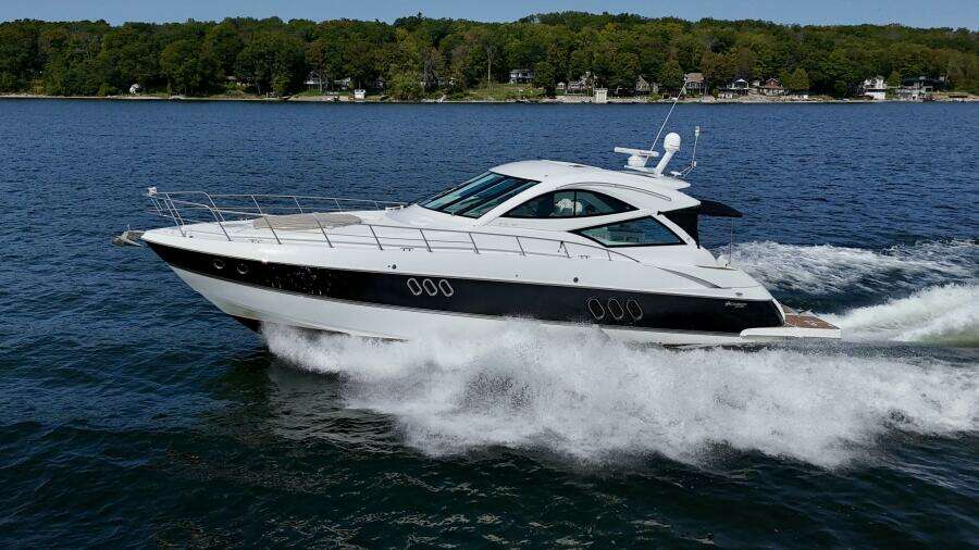 54ft Cruisers Yachts Yacht For Sale
